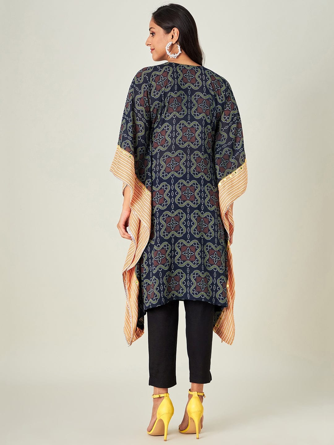 Black Bandhani Embroidered Kaftan Kurta - Image 4