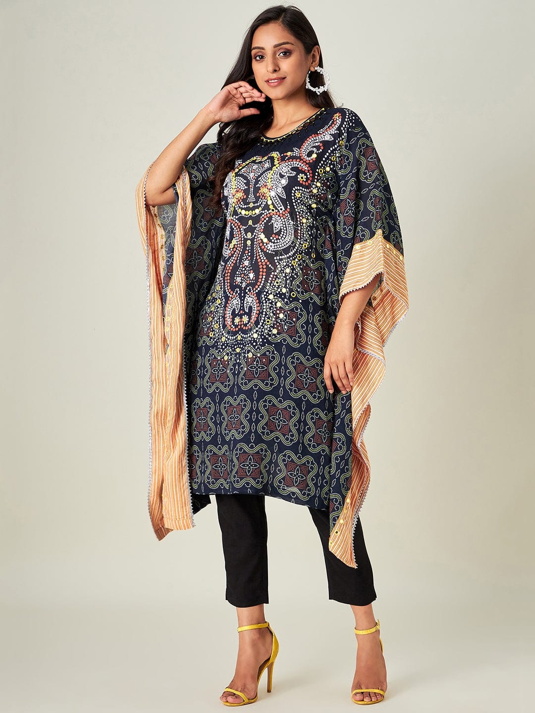 Black Bandhani Embroidered Kaftan Kurta - Image 5