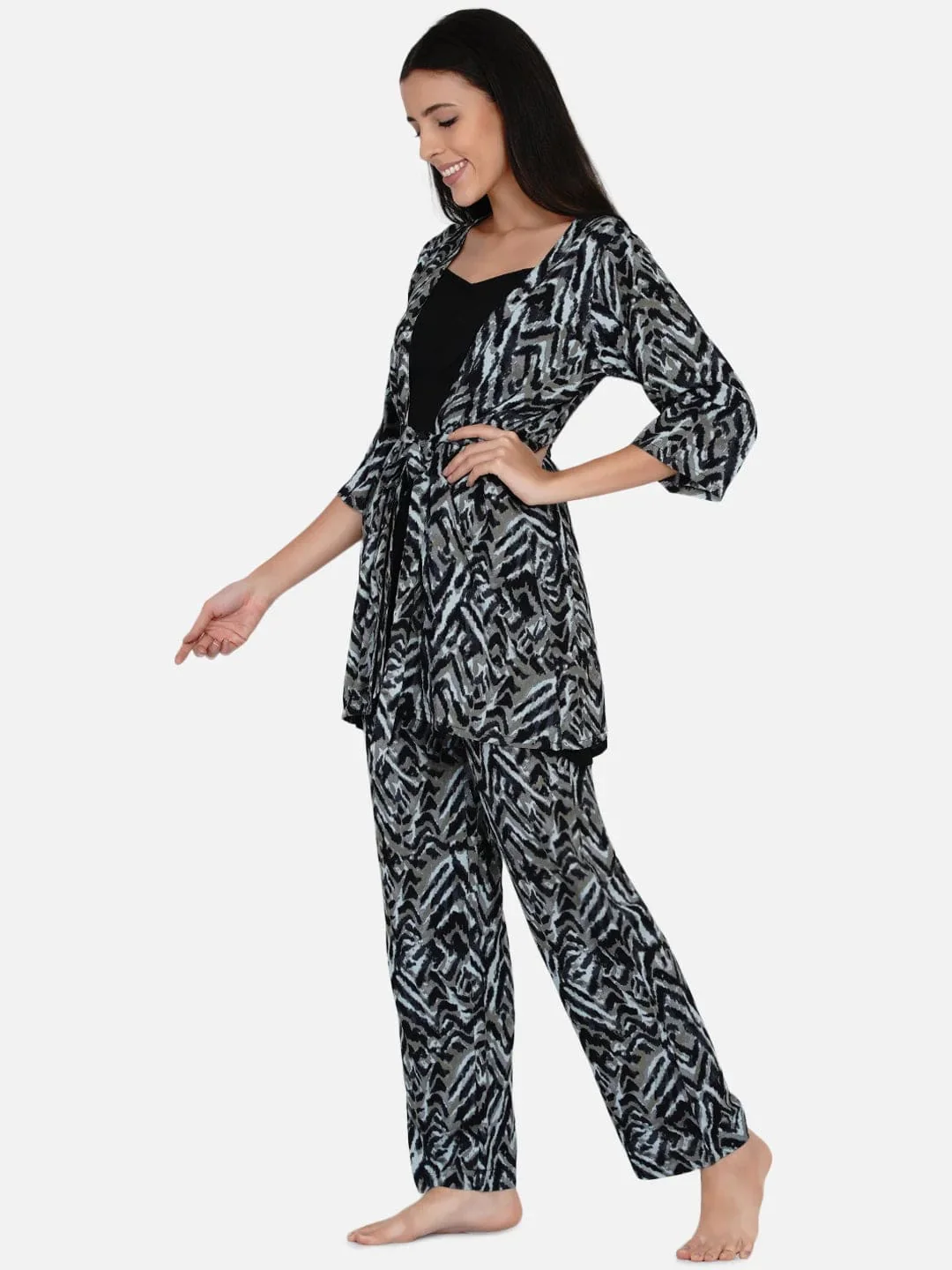 Black geomteric print top and pyjama set - Image 4