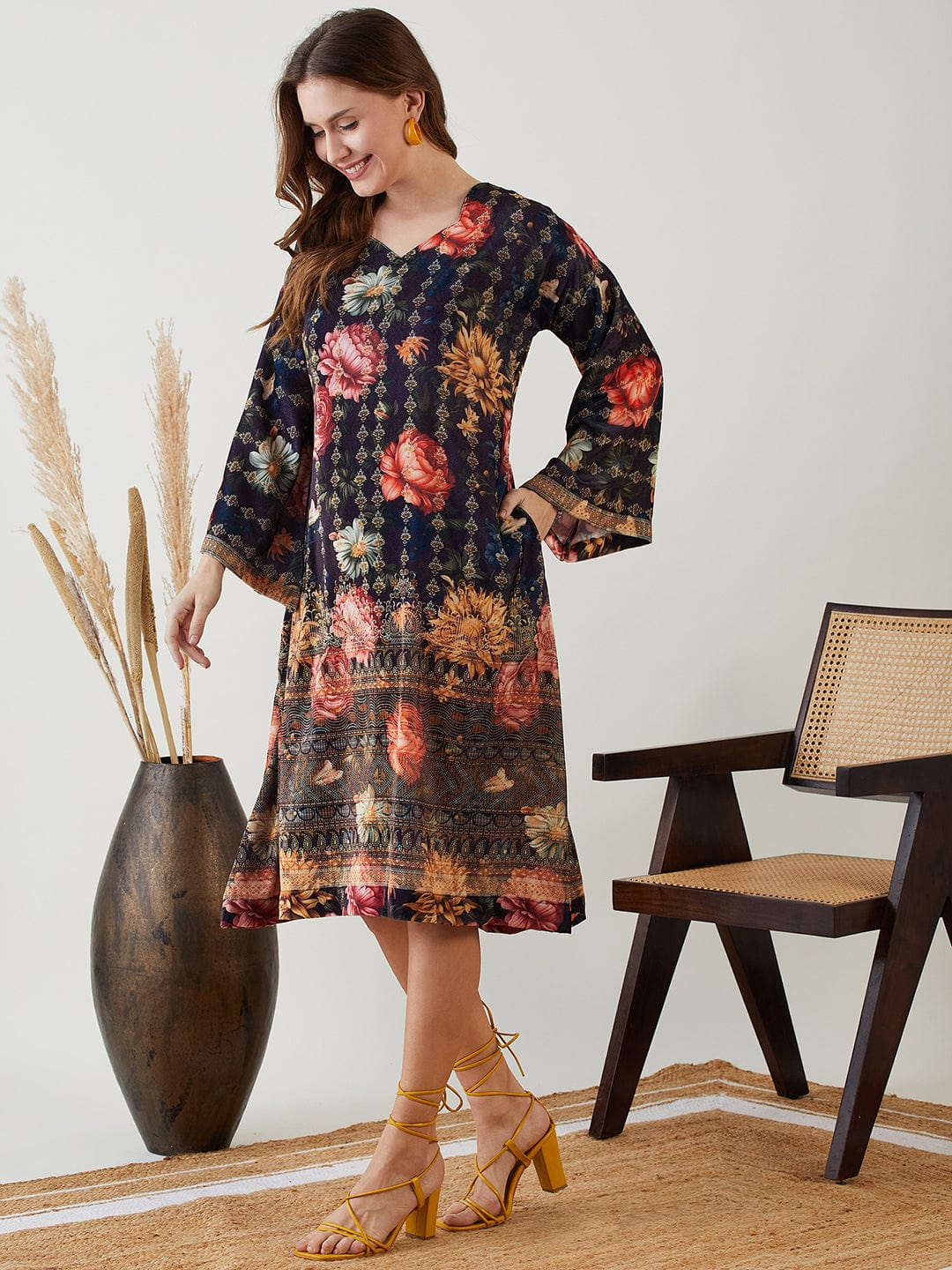 Black Jeweled Floral Velvet Dress - Image 3