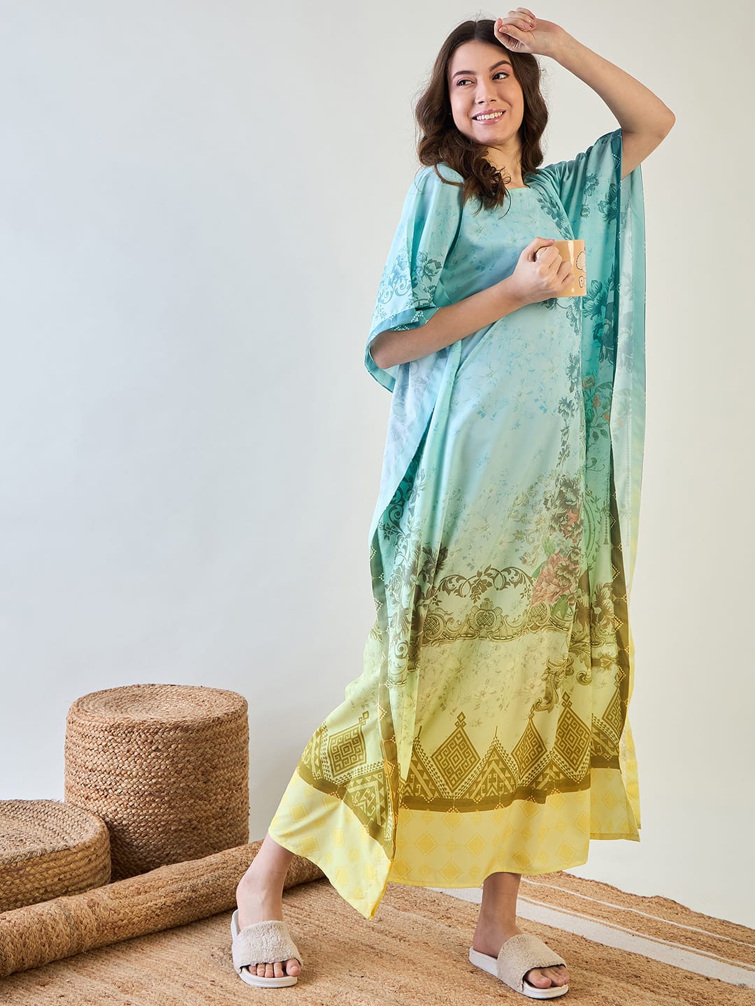 Elegant Floral Crepe Kaftan with Gradient Design - Image 2