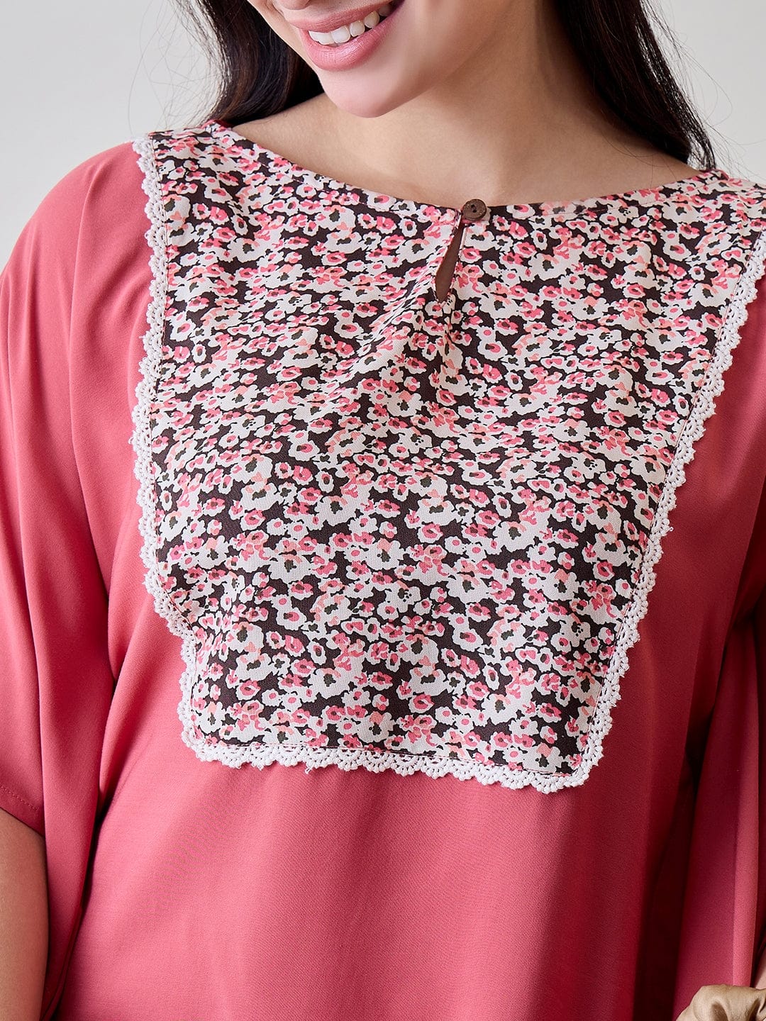 Floral Yoke Lace Detailed Pink Soft Modal Lounge Set - Image 5