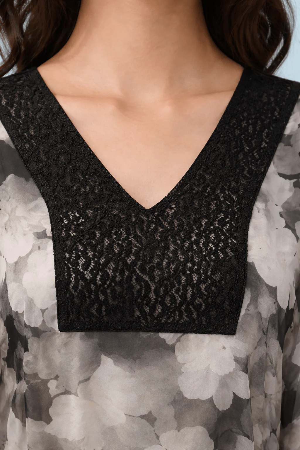 Grey Floral Print Georgette Loungewear Kaftan with Lace Trim - Image 4