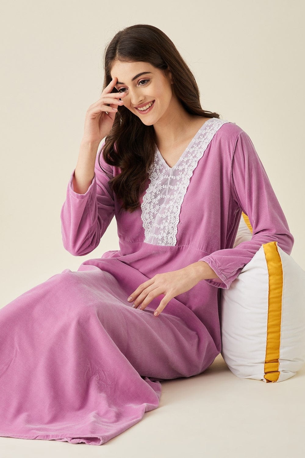 Mauve Velvet Nightdress with Lace Detail Neckline - Image 6